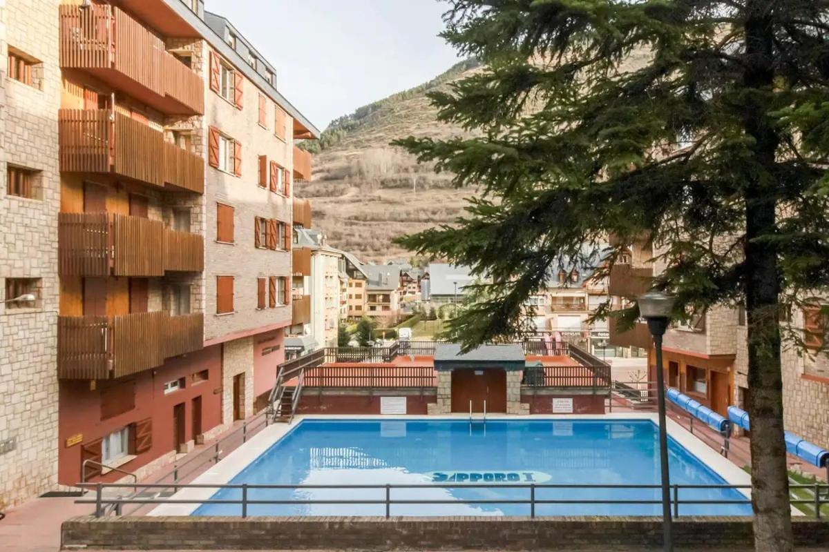 Precioso Atico Duplex En Vielha Para 6 Pax Luaran gambar