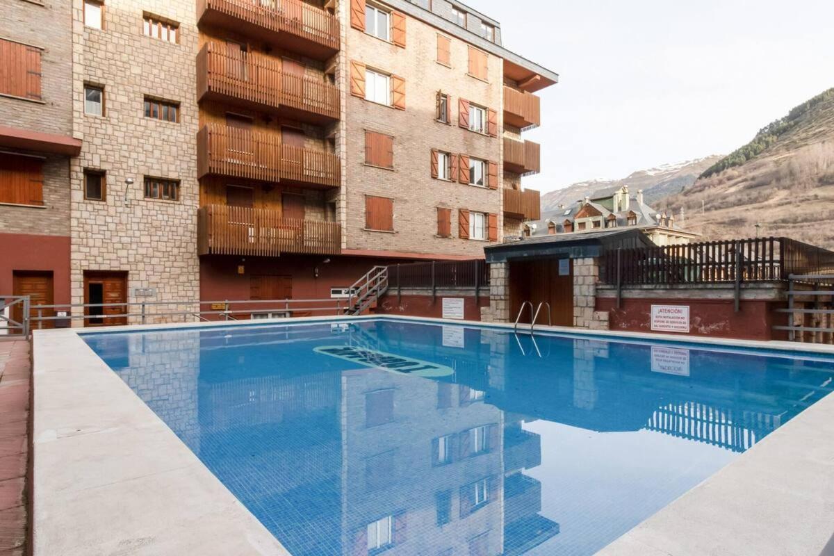 Precioso Atico Duplex En Vielha Para 6 Pax Luaran gambar